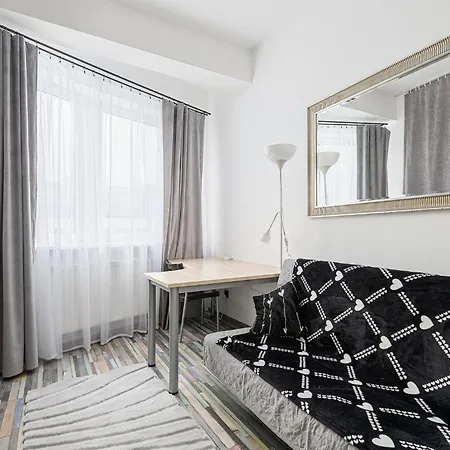 Rentplanet - Apartamenty Domaniewska Warszawa Zewnętrze zdjęcie